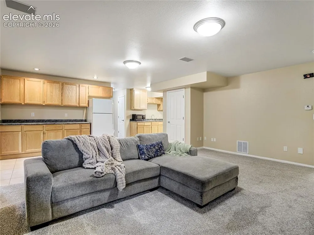 4660 Hagerman Avenue Cascade, CO 80809