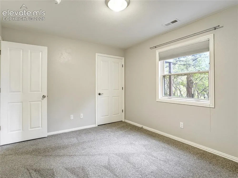 4660 Hagerman Avenue Cascade, CO 80809