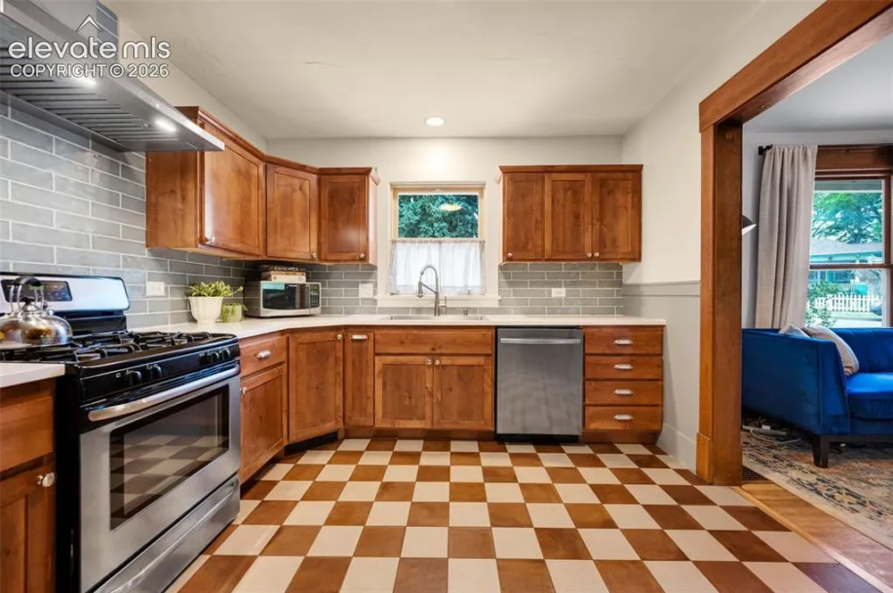 1116 Palmer Park Boulevard Colorado Springs, CO 80903