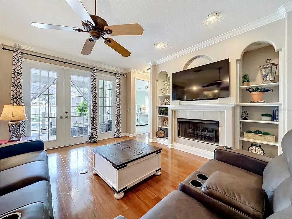 19512 SPRING OAK DRIVE Eustis, FL 32736