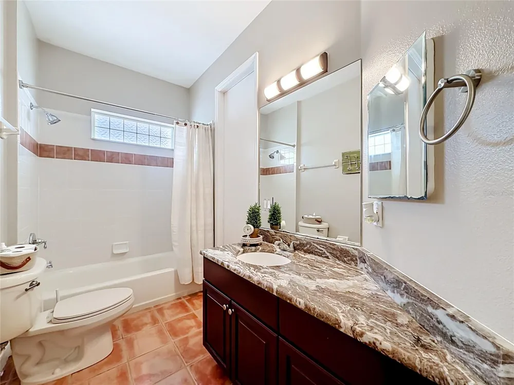 19512 SPRING OAK DRIVE Eustis, FL 32736