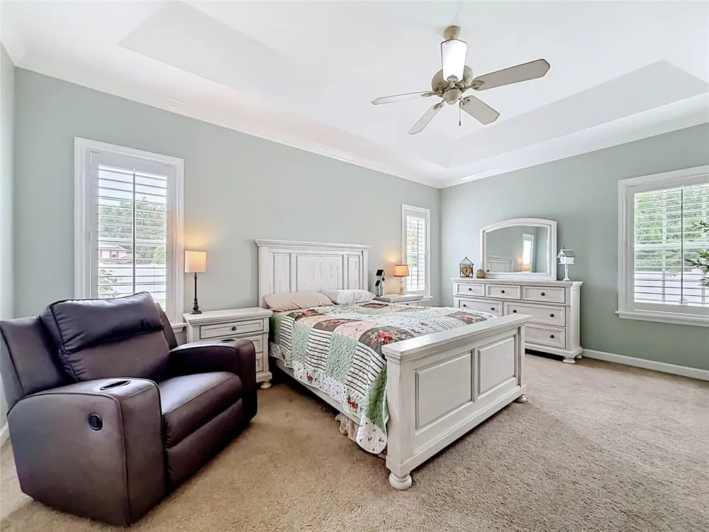 19512 SPRING OAK DRIVE Eustis, FL 32736
