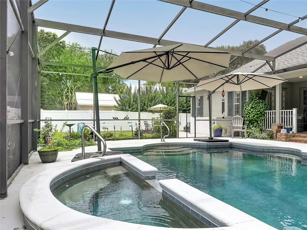 19512 SPRING OAK DRIVE Eustis, FL 32736