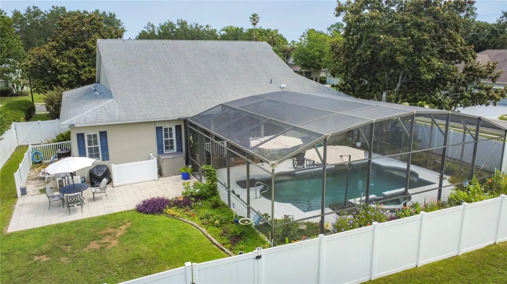19512 SPRING OAK DRIVE Eustis, FL 32736