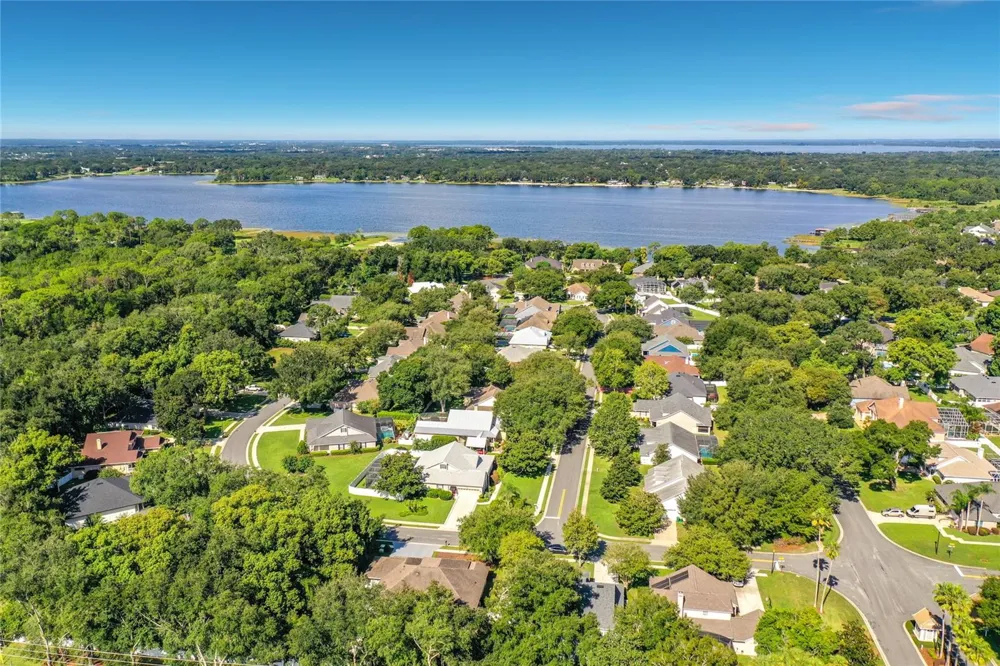 19512 SPRING OAK DRIVE Eustis, FL 32736