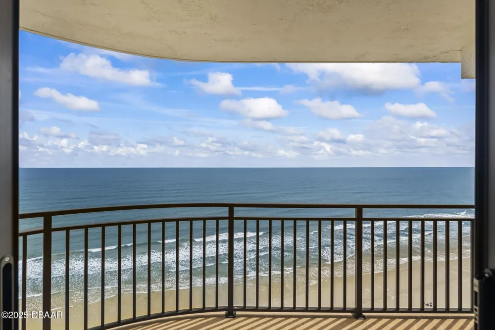 2555 S Atlantic Avenue #1704 Daytona Beach Shores, FL 32118