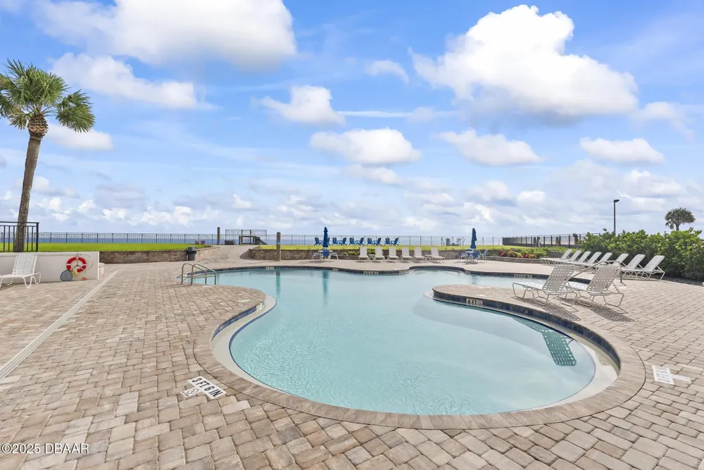 2555 S Atlantic Avenue #1704 Daytona Beach Shores, FL 32118