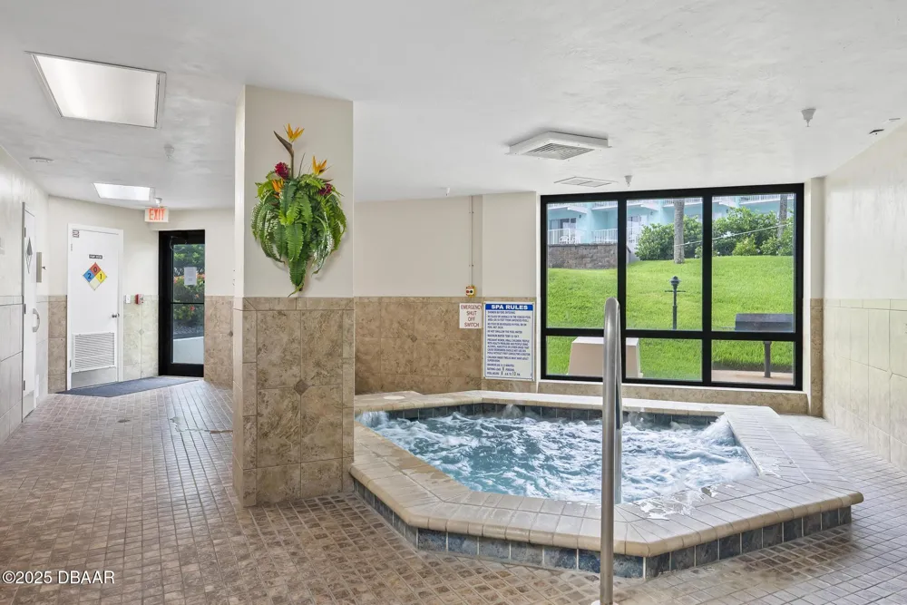 2555 S Atlantic Avenue #1704 Daytona Beach Shores, FL 32118