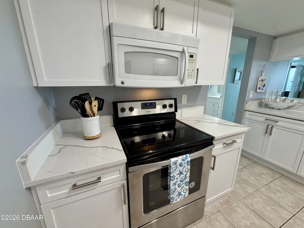 2555 S Atlantic Avenue #1704 Daytona Beach Shores, FL 32118