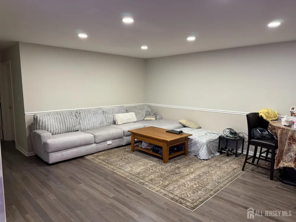 911 Yorkshire Drive Flemington, NJ 08822