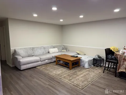 911 Yorkshire Drive