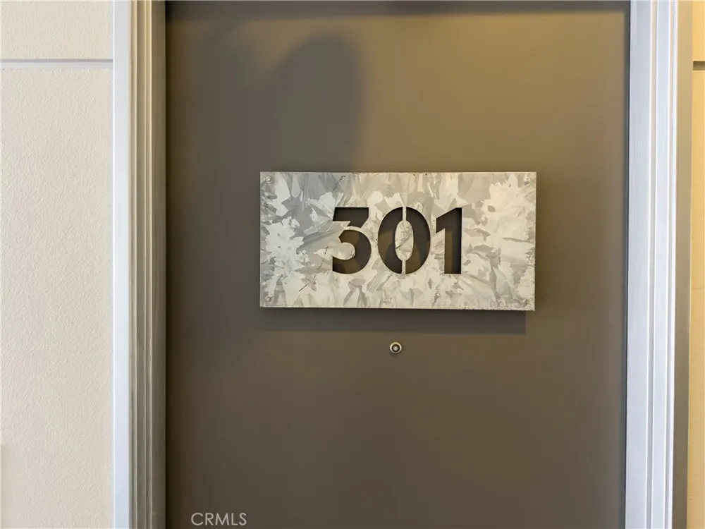 13320 Beach Avenue #301 Marina del Rey, CA 90292