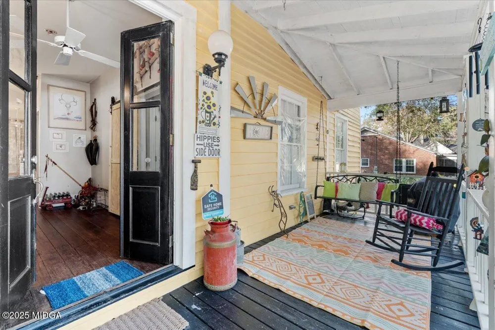 66 Merritt Street Hawkinsville, GA 31036