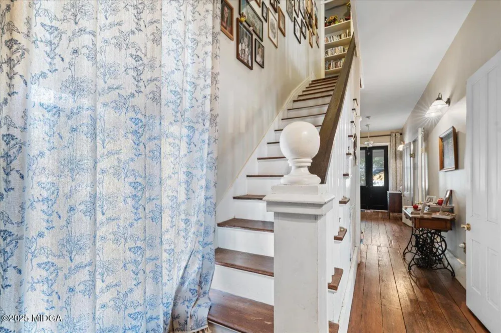 66 Merritt Street Hawkinsville, GA 31036