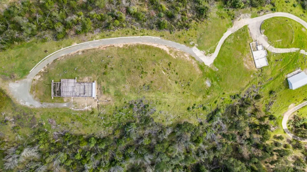 5233 Winter Creek Road Santa Rosa, CA 95404
