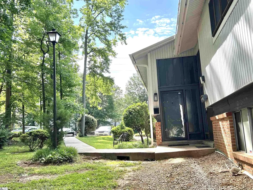 111 Briarview Circle Greenville, SC 29615