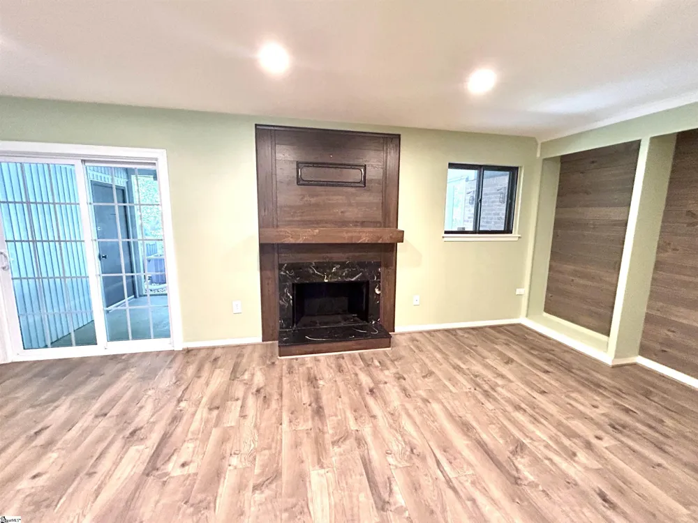 111 Briarview Circle Greenville, SC 29615