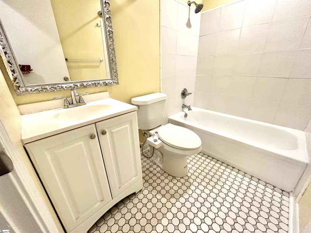 111 Briarview Circle Greenville, SC 29615