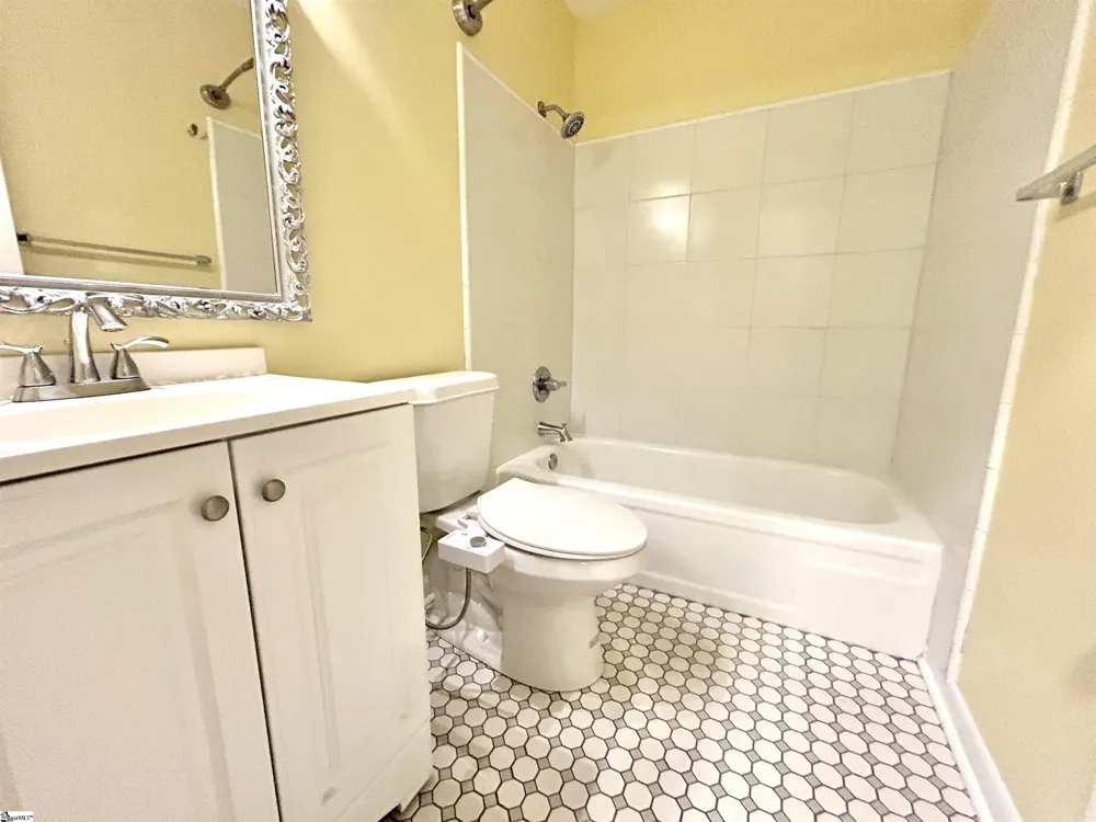 111 Briarview Circle Greenville, SC 29615