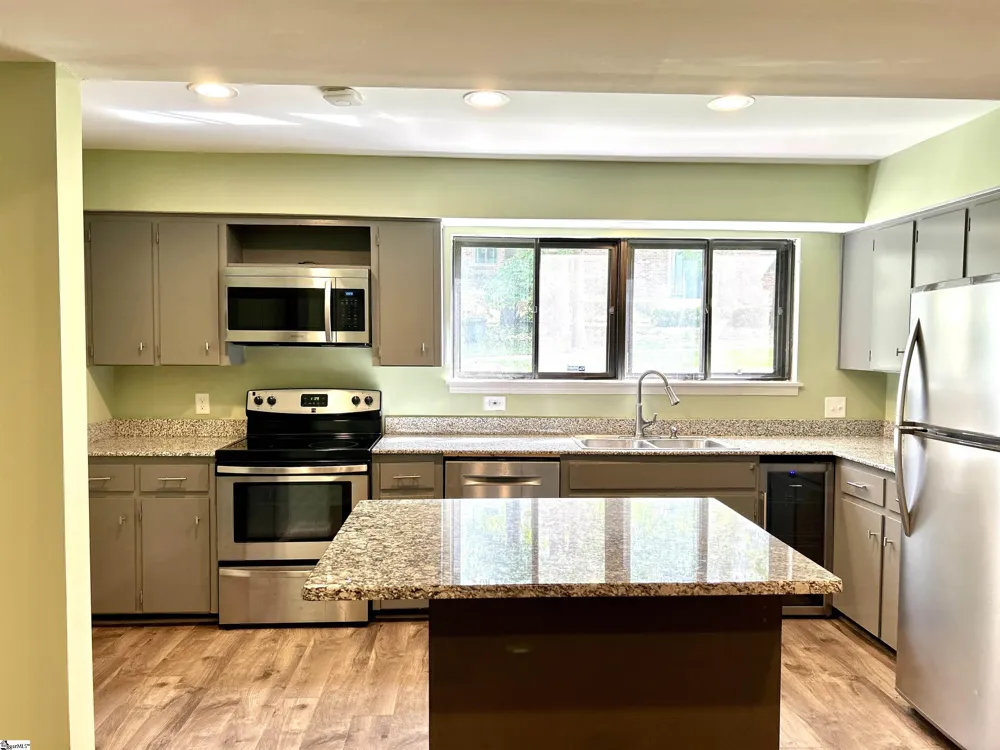 111 Briarview Circle Greenville, SC 29615