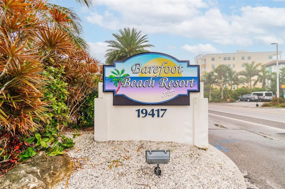 19417 GULF BOULEVARD #F107 Indian Rocks Beach, FL 33785