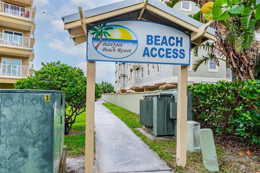 19417 GULF BOULEVARD #F107 Indian Rocks Beach, FL 33785