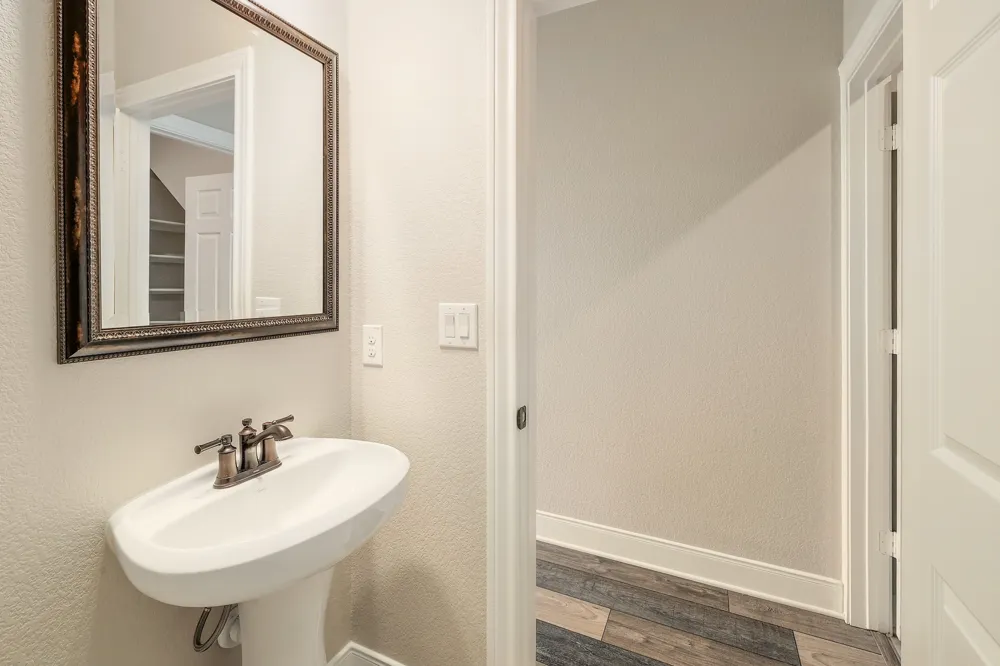6212 Conestoga Wagon Way Del Valle, TX 78617