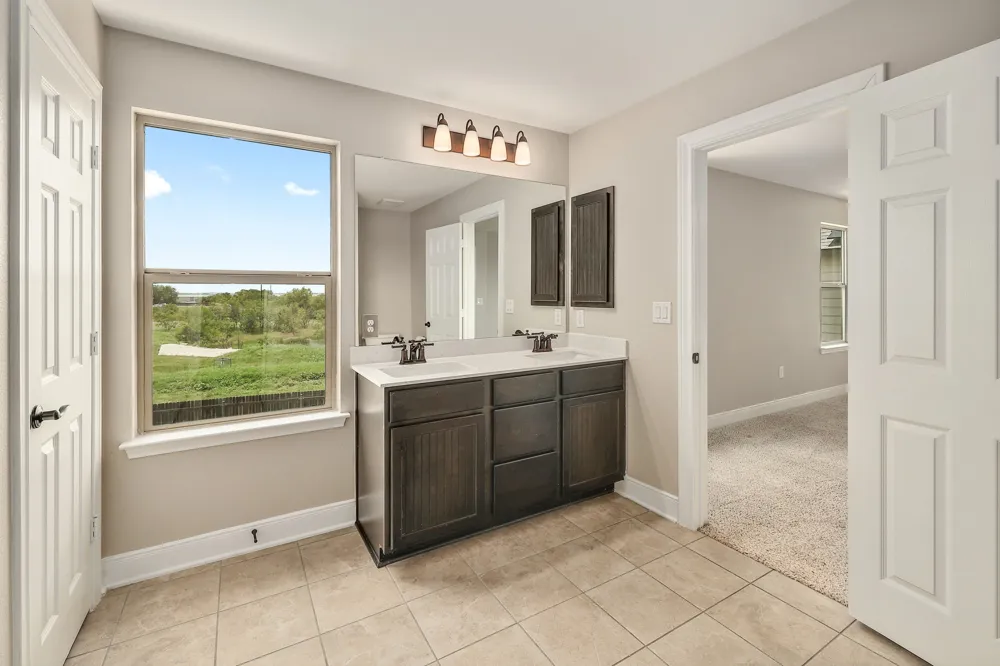 6212 Conestoga Wagon Way Del Valle, TX 78617