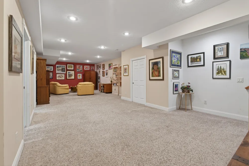1563 Prairie Drive St. Joseph, MI 49085
