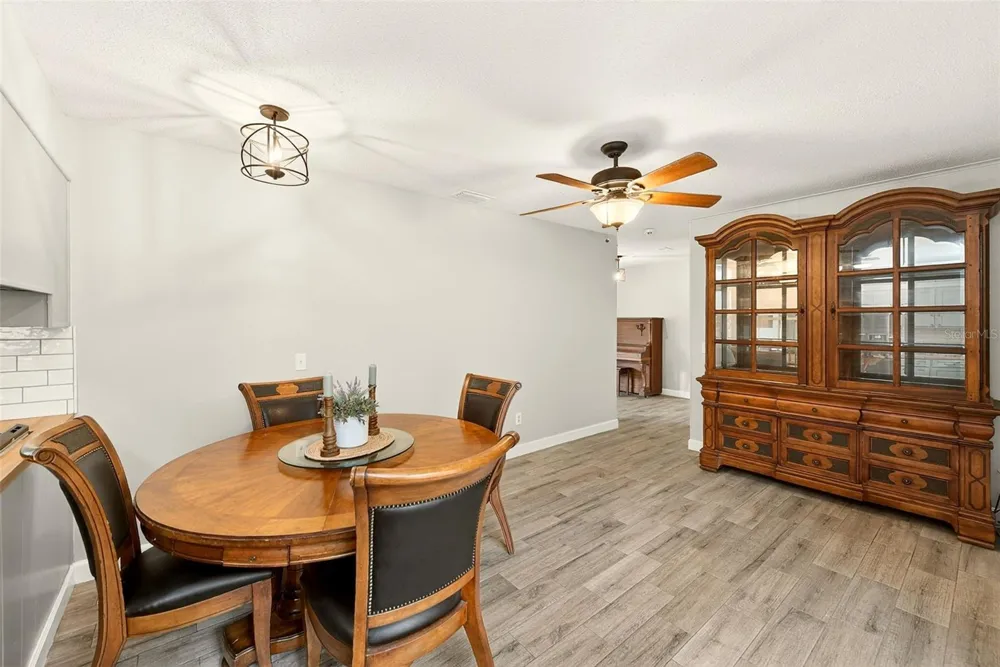 1017 CAROLINA AVENUE Mulberry, FL 33860