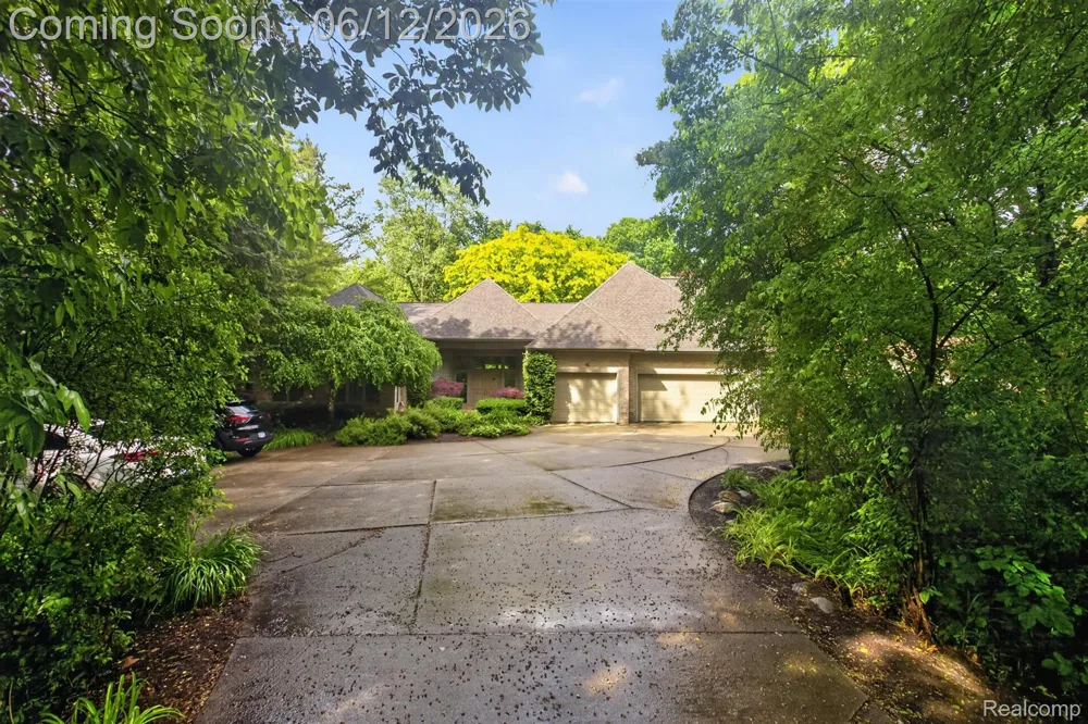 2197 S State Road Davison Township, MI 48423