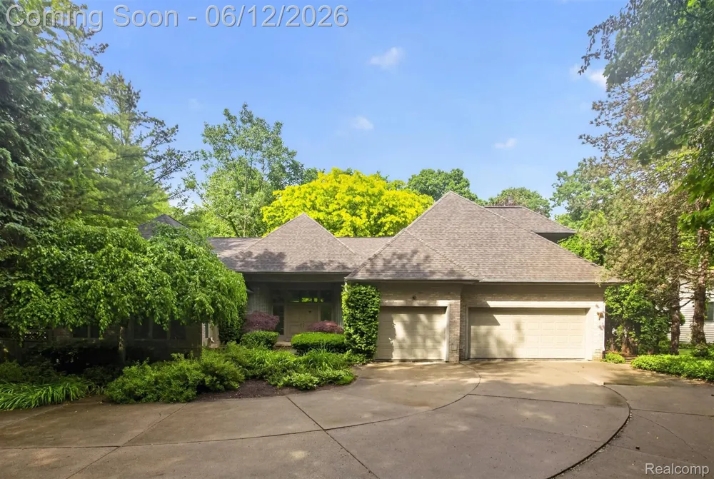 2197 S State Road Davison Township, MI 48423