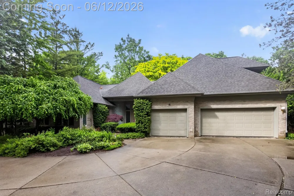 2197 S State Road Davison Township, MI 48423