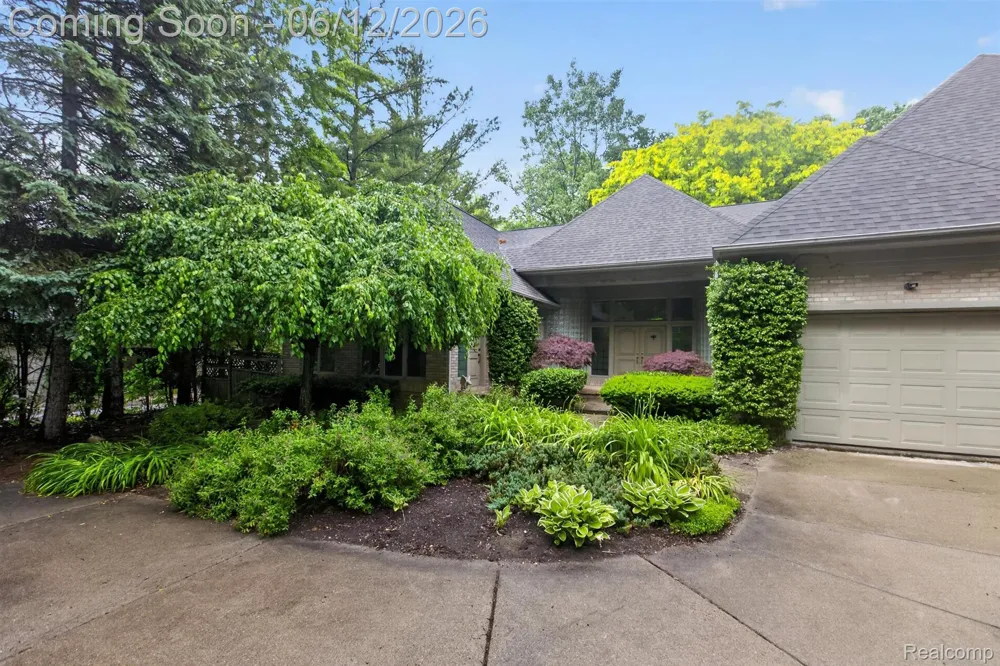 2197 S State Road Davison Township, MI 48423