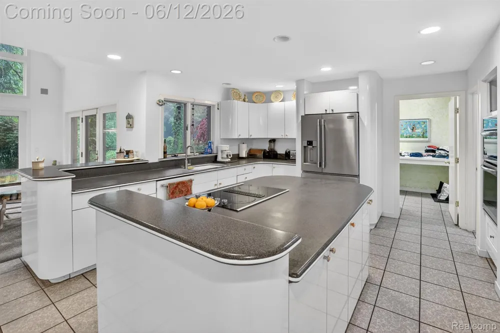 2197 S State Road Davison Township, MI 48423