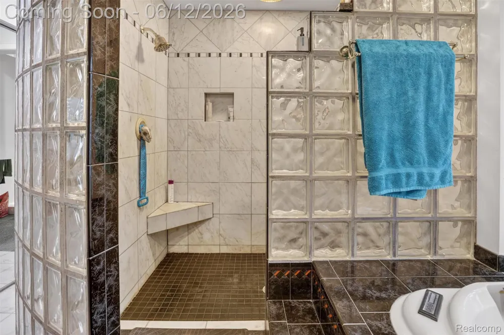 2197 S State Road Davison Township, MI 48423