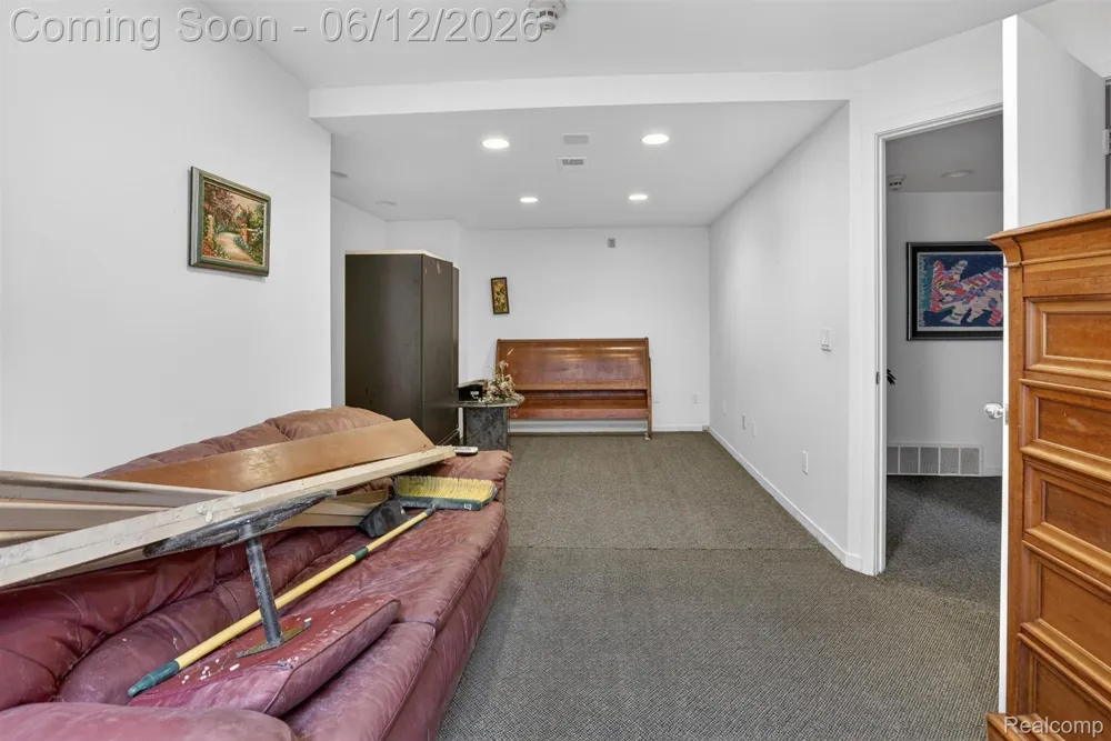 2197 S State Road Davison Township, MI 48423