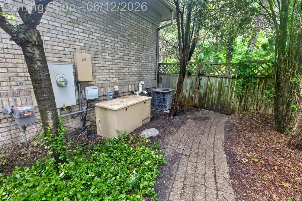 2197 S State Road Davison Township, MI 48423