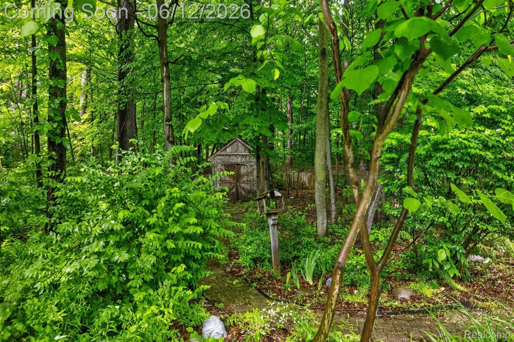 2197 S State Road Davison Township, MI 48423