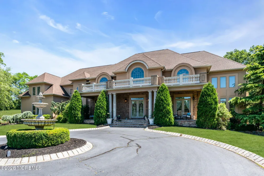 24 Embry Farm Road Marlboro, NJ 07746