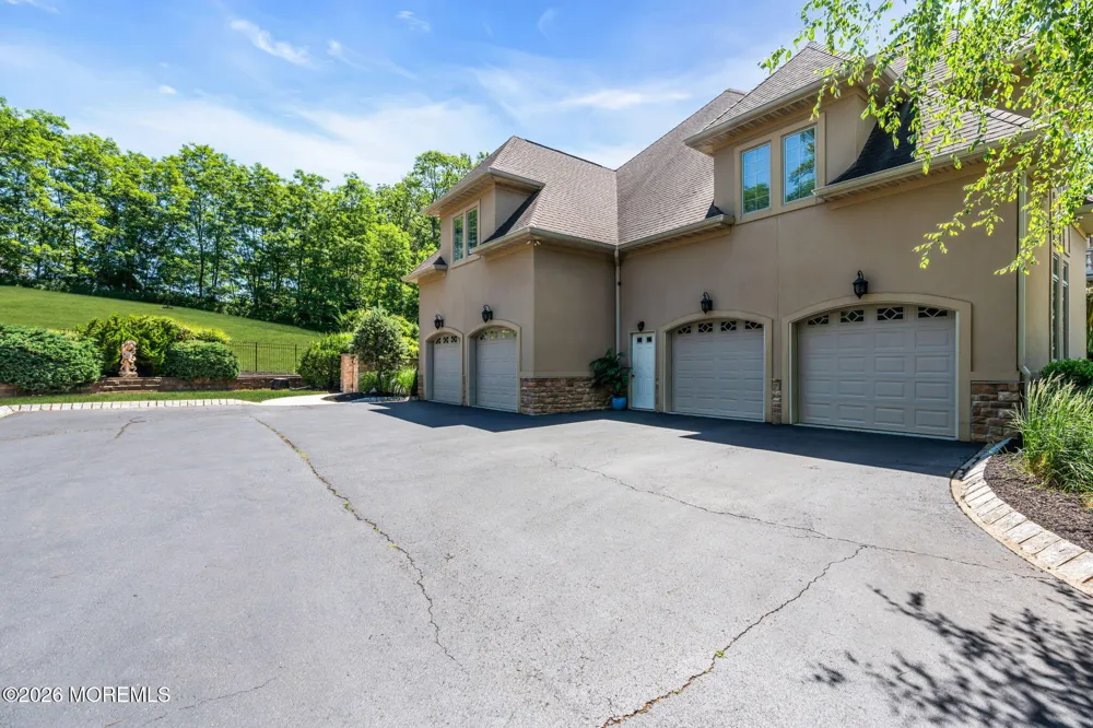 24 Embry Farm Road Marlboro, NJ 07746