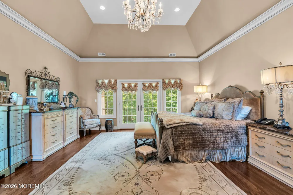 24 Embry Farm Road Marlboro, NJ 07746