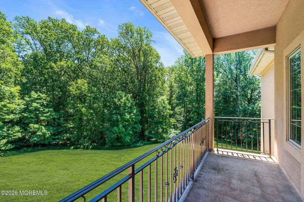 24 Embry Farm Road Marlboro, NJ 07746