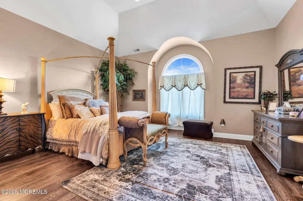 24 Embry Farm Road Marlboro, NJ 07746