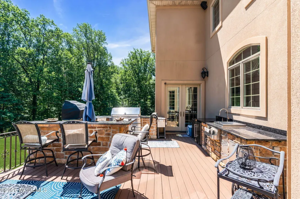 24 Embry Farm Road Marlboro, NJ 07746