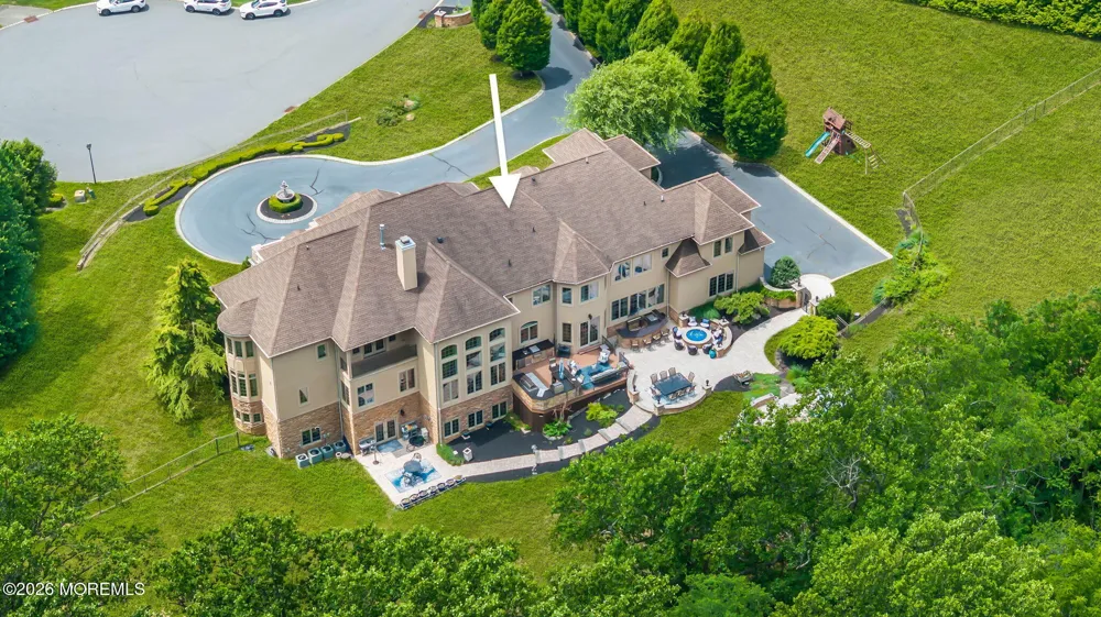 24 Embry Farm Road Marlboro, NJ 07746