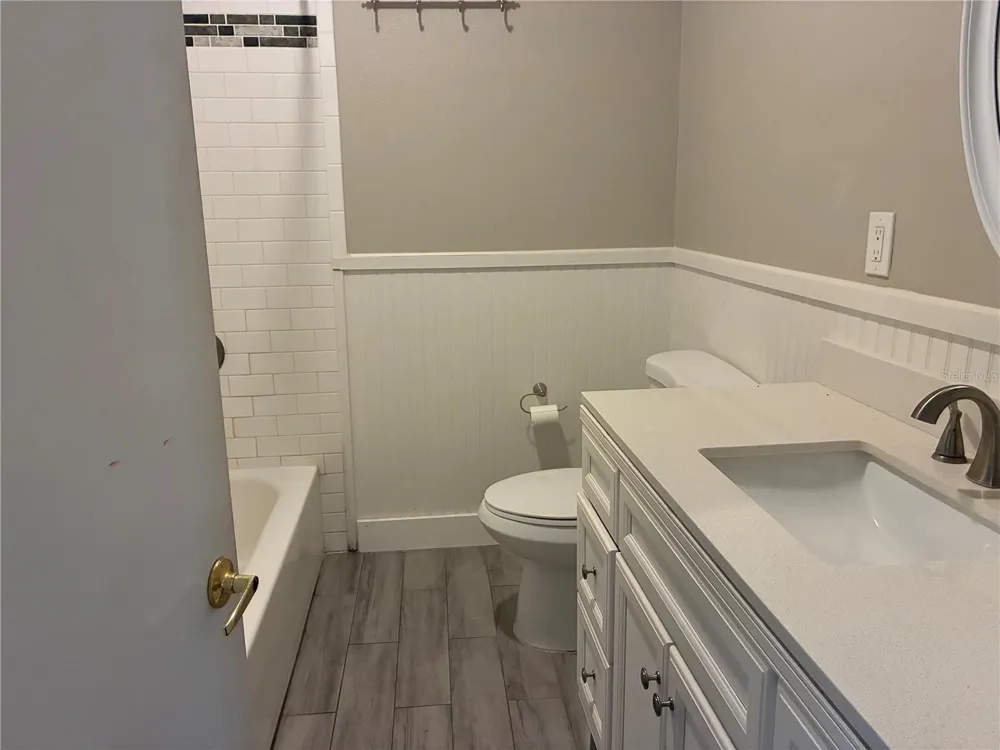 611 S WILLOW AVENUE Tampa, FL 33606