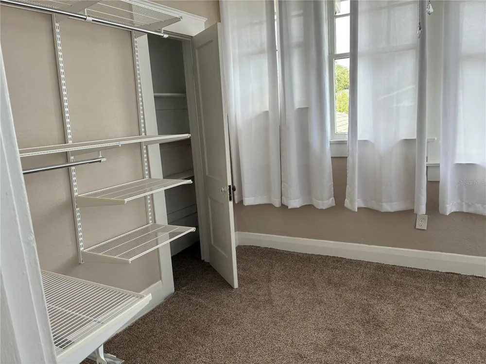 611 S WILLOW AVENUE Tampa, FL 33606