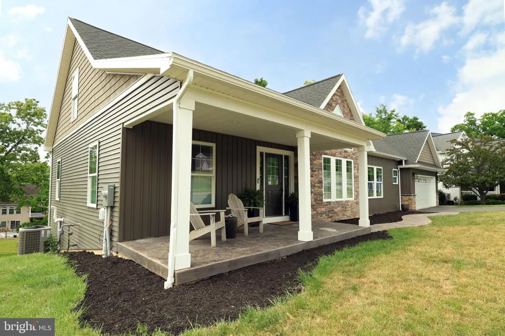1214 FOX MEADOW CIRCLE Bellefonte, PA 16823