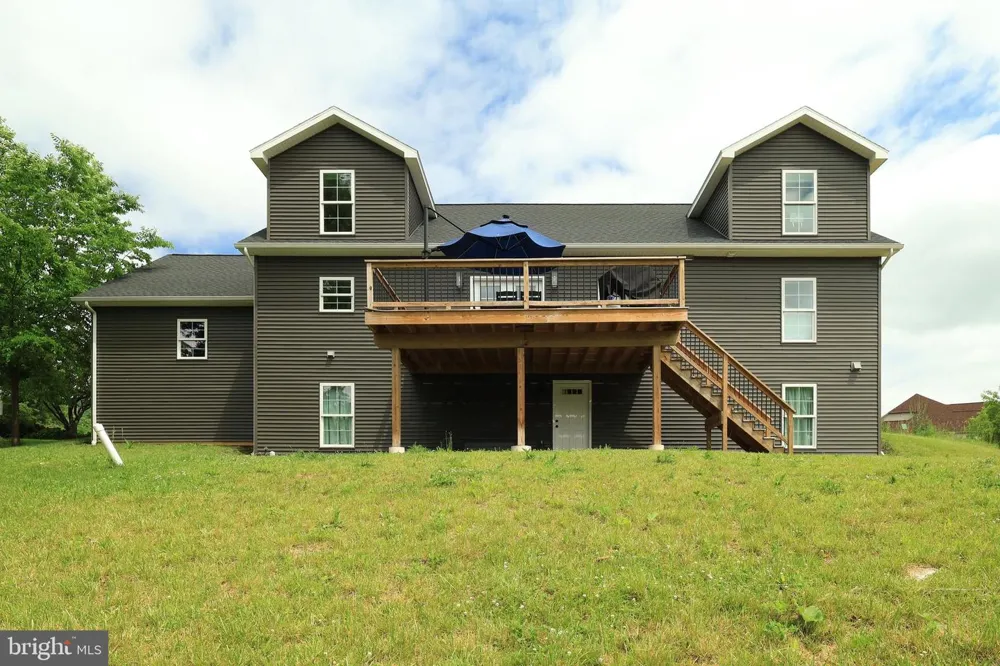 1214 FOX MEADOW CIRCLE Bellefonte, PA 16823